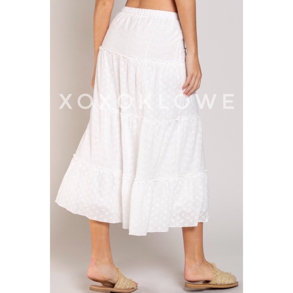 1 LEFT Embroidered Cotton Eyelet Tiered Princess Midi Skirt - Picture 3 of 10